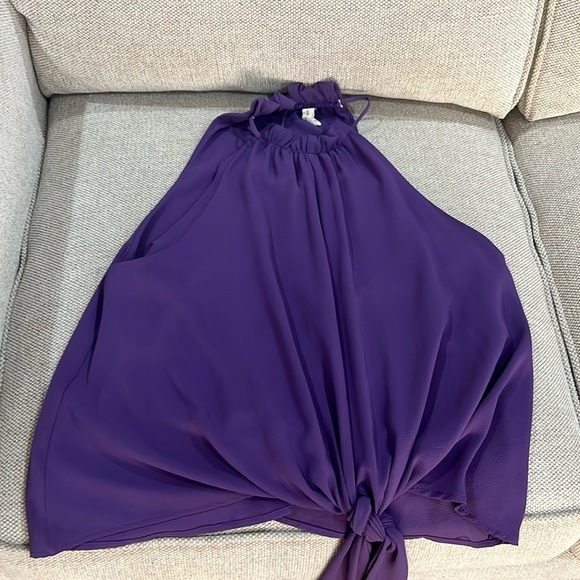 Tyche Tops - Tyche Cute purple top size s
